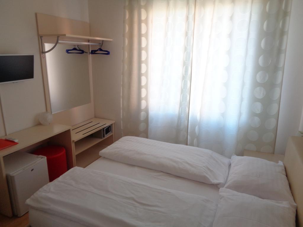 Hotel Locanda Castagnola Lugano Buitenkant foto